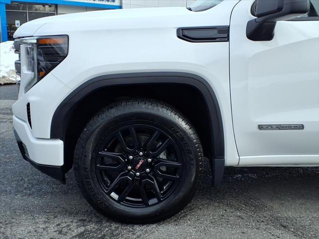 2024 GMC Sierra 1500 4WD Crew Cab Short Box Elevation with 3VL