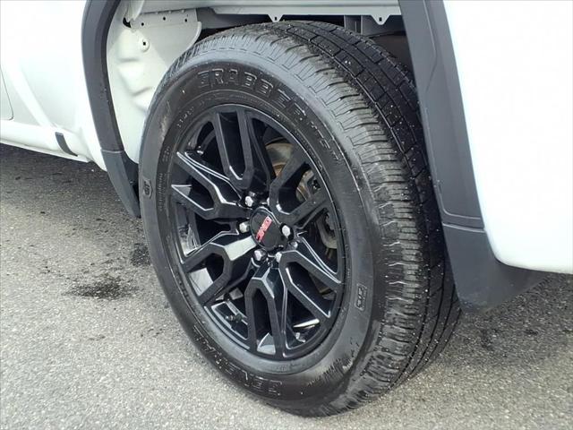 2024 GMC Sierra 1500 4WD Crew Cab Short Box Elevation with 3VL