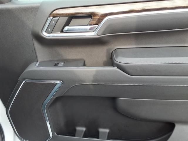2024 GMC Sierra 1500 4WD Crew Cab Short Box Elevation with 3VL