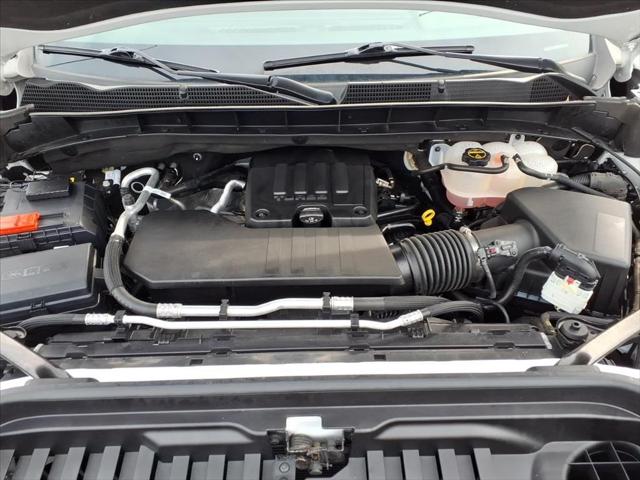 2024 GMC Sierra 1500 4WD Crew Cab Short Box Elevation with 3VL