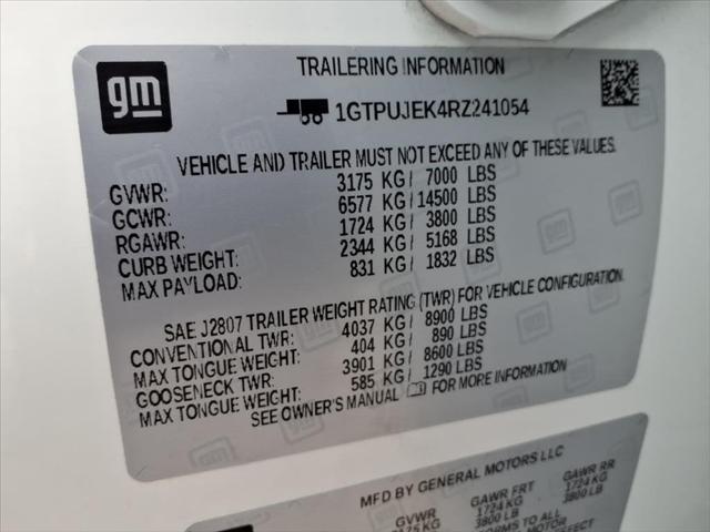 2024 GMC Sierra 1500 4WD Crew Cab Short Box Elevation with 3VL