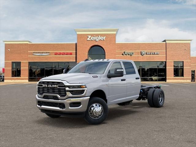 2026 RAM Ram 3500 Chassis Cab RAM 3500 TRADESMAN CREW CAB CHASSIS 4X4 60 CA