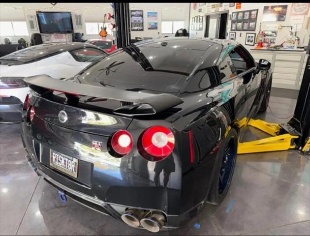 2014 Nissan GT-R Black Edition