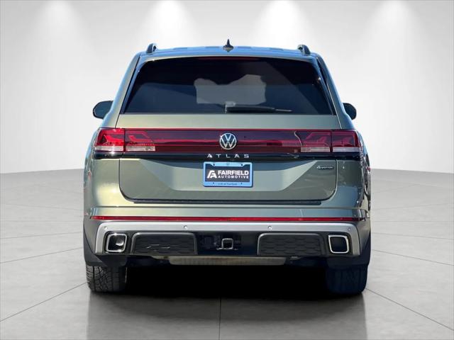 2024 Volkswagen Atlas 2.0T Peak Edition SE w/Technology