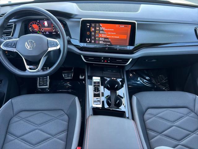 2024 Volkswagen Atlas 2.0T Peak Edition SE w/Technology
