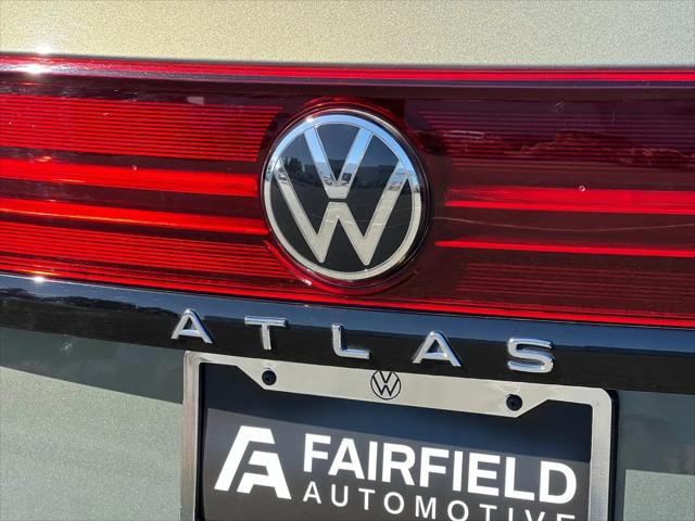 2024 Volkswagen Atlas 2.0T Peak Edition SE w/Technology