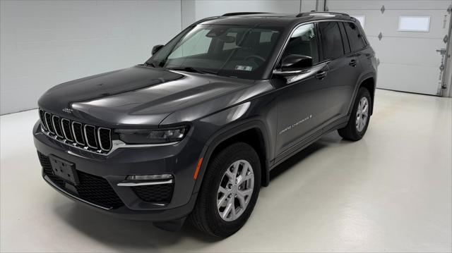 2022 Jeep Grand Cherokee Limited 4x4 2022 Jeep Grand Cherokee Limited 4x4