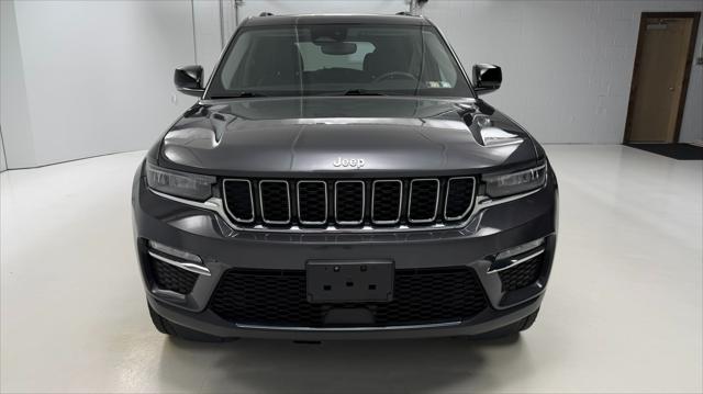 2022 Jeep Grand Cherokee Limited 4x4 2022 Jeep Grand Cherokee Limited 4x4