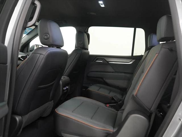 2025 GMC Acadia AT4 AWD