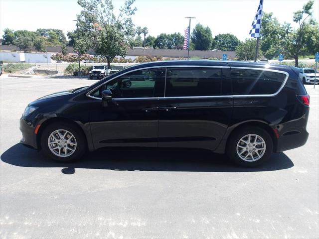 2026 Chrysler Voyager LX