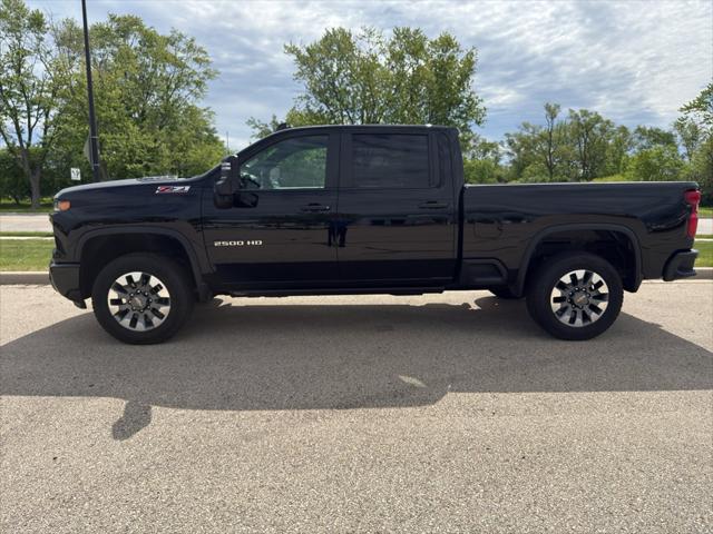 2025 Chevrolet Silverado 2500HD 4WD Crew Cab Standard Bed Custom
