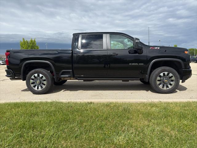 2025 Chevrolet Silverado 2500HD 4WD Crew Cab Standard Bed Custom