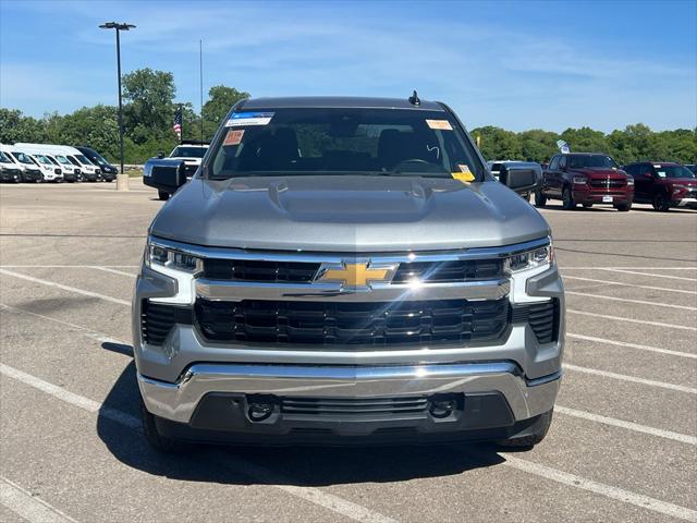 2024 Chevrolet Silverado 1500 4WD Crew Cab Short Bed LT with 2FL
