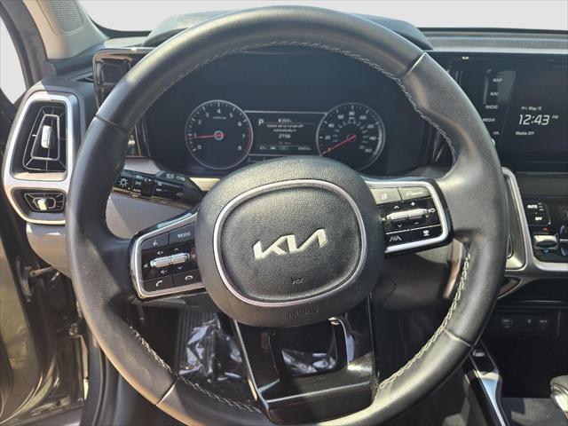2023 Kia Sorento EX