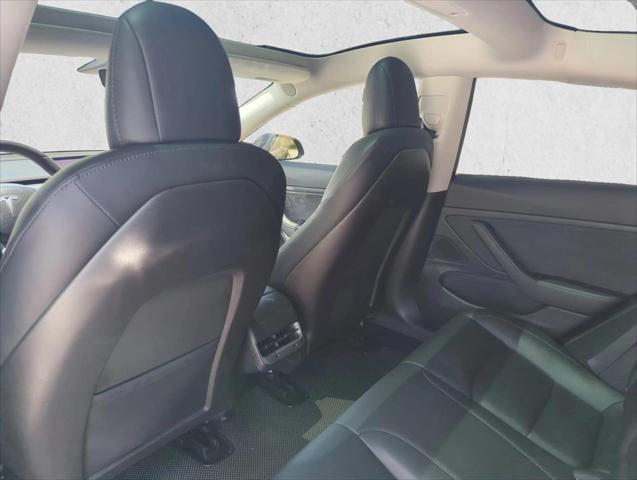 2019 Tesla Model 3 Standard Range Plus