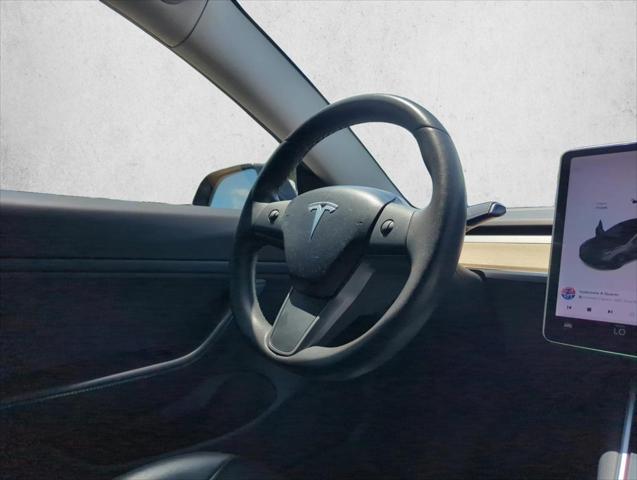 2019 Tesla Model 3 Standard Range Plus