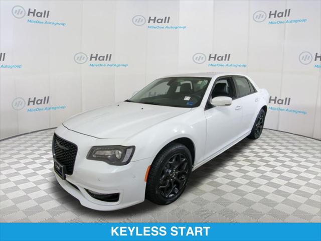 2022 Chrysler 300 Touring L AWD 2022 Chrysler 300 Touring L AWD