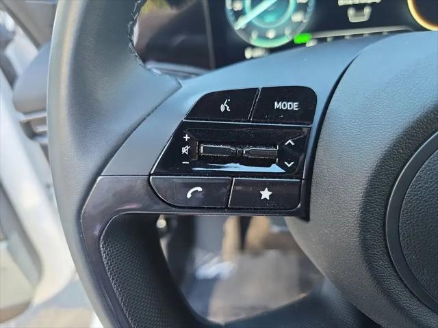 2025 Hyundai Elantra Hybrid Limited