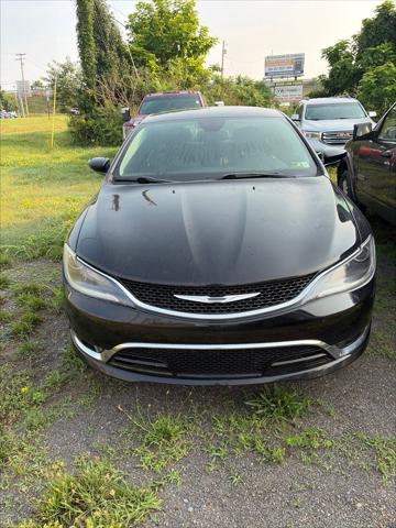 2015 Chrysler 200 C 2015 Chrysler 200 C