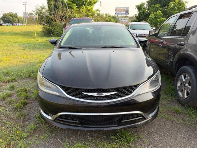 2015 Chrysler 200 C 2015 Chrysler 200 C