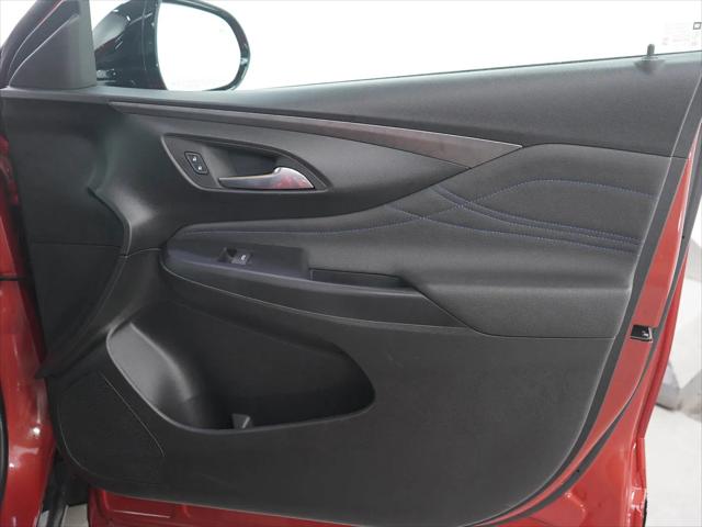2024 Buick NV Sport Touring FWD