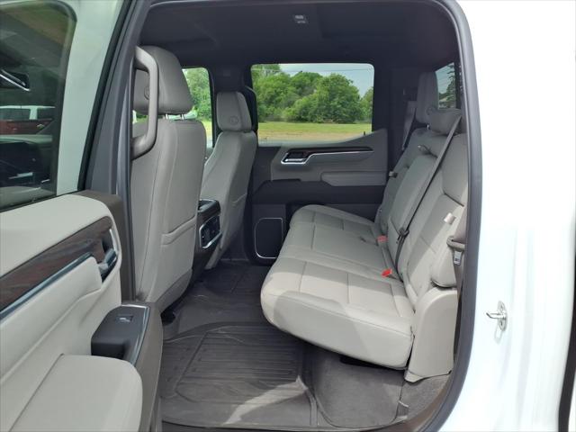 2025 GMC Sierra 1500 4WD Crew Cab Short Box SLT