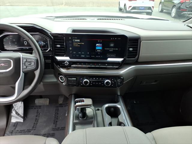 2025 GMC Sierra 1500 4WD Crew Cab Short Box SLT