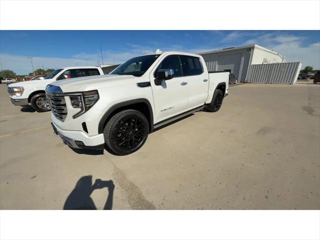 2023 GMC Sierra 1500 4WD Crew Cab Short Box Denali