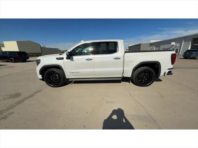 2023 GMC Sierra 1500 4WD Crew Cab Short Box Denali