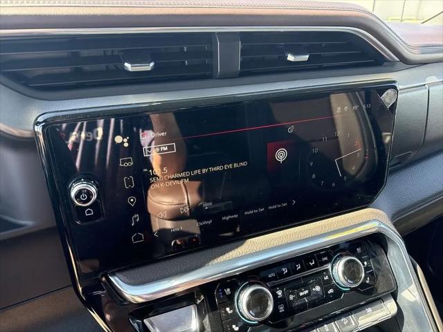 2023 GMC Sierra 1500 4WD Crew Cab Short Box Denali