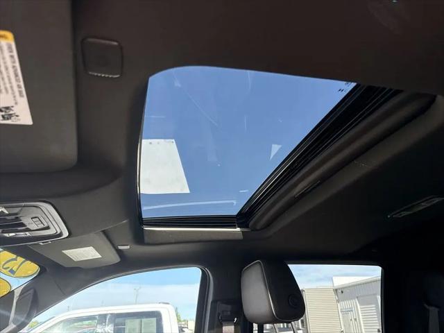 2023 GMC Sierra 1500 4WD Crew Cab Short Box Denali