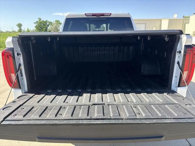 2023 GMC Sierra 1500 4WD Crew Cab Short Box Denali