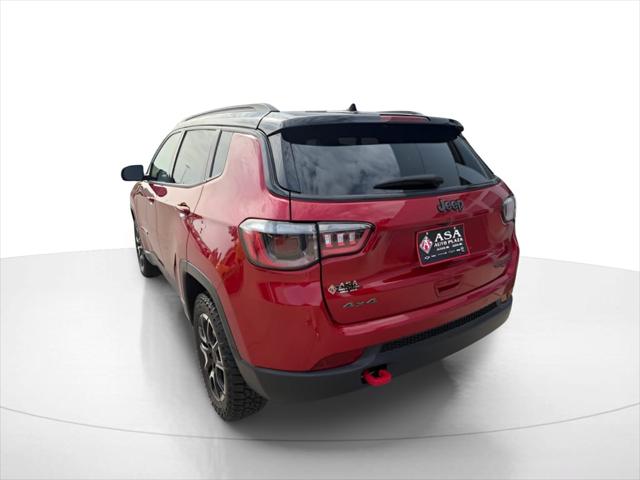2025 Jeep Compass Trailhawk 4x4