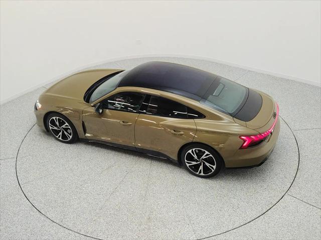 2024 Audi e-tron GT Prestige quattro