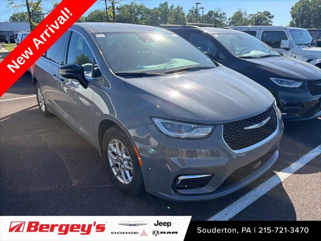 2025 Chrysler Pacifica Select 2025 Chrysler Pacifica Select