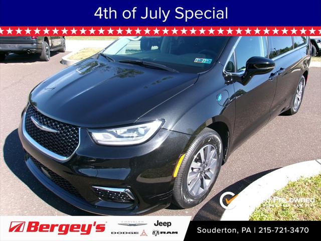 2024 Chrysler Pacifica Hybrid Select 2024 Chrysler Pacifica Hybrid Select