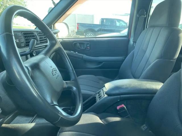 2004 Chevrolet S-10 LS