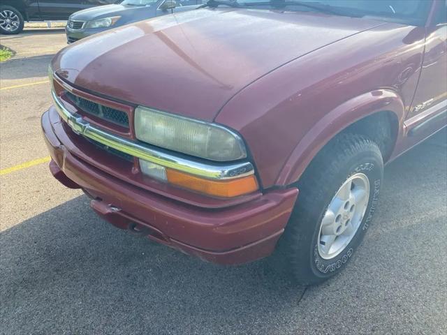 2004 Chevrolet S-10 LS