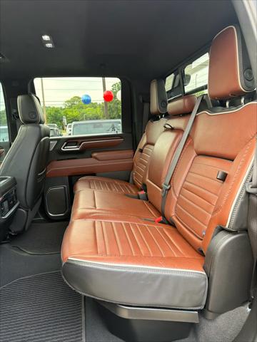 2025 GMC Sierra 3500HD 4WD Crew Cab Long Bed Denali Ultimate