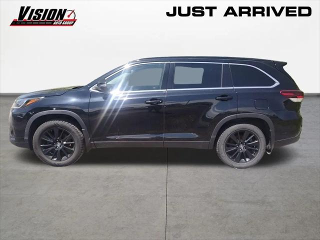 2019 Toyota Highlander SE