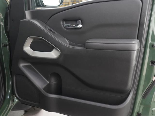 2023 Nissan Frontier Crew Cab SV 4x4