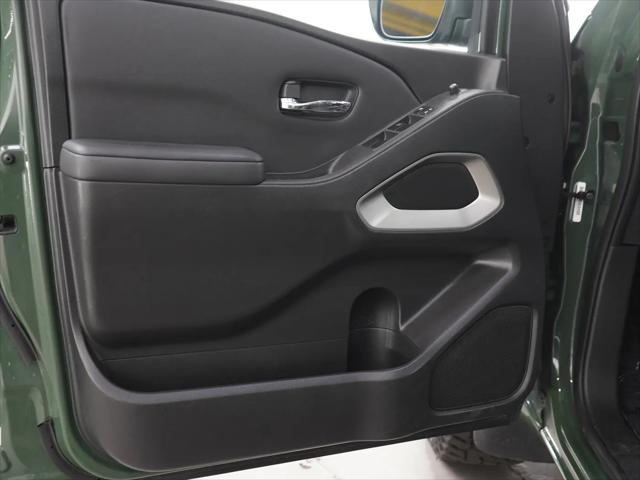 2023 Nissan Frontier Crew Cab SV 4x4