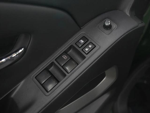2023 Nissan Frontier Crew Cab SV 4x4