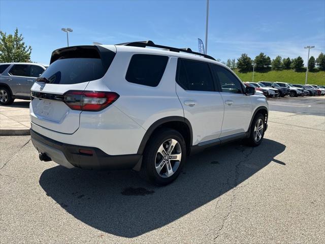 2023 Honda Pilot AWD EX-L 8 Passenger
