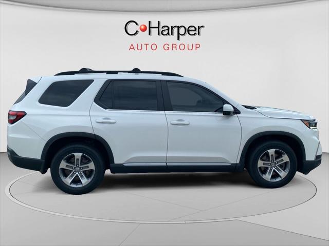 2023 Honda Pilot AWD EX-L 8 Passenger 2023 Honda Pilot AWD EX-L 8 Passenger