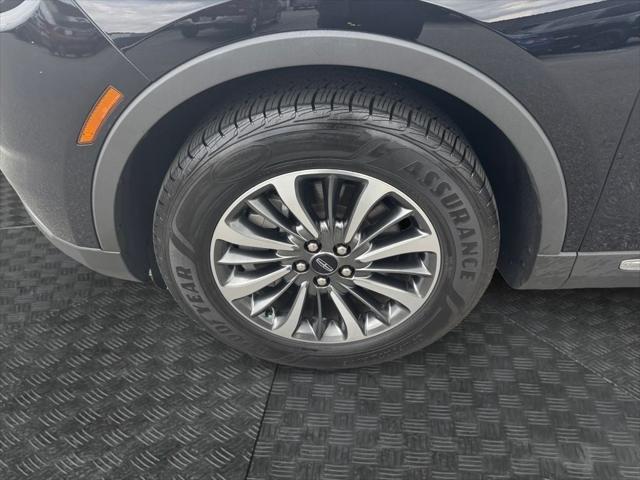2022 Lincoln Nautilus Standard