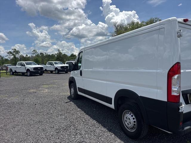 2025 Ram ProMaster 2500 Cargo Van Tradesman Low Roof 136" WB w/Pass Seat