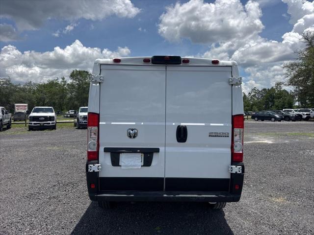 2025 Ram ProMaster 2500 Cargo Van Tradesman Low Roof 136" WB w/Pass Seat