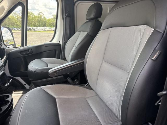 2025 Ram ProMaster 2500 Cargo Van Tradesman Low Roof 136" WB w/Pass Seat