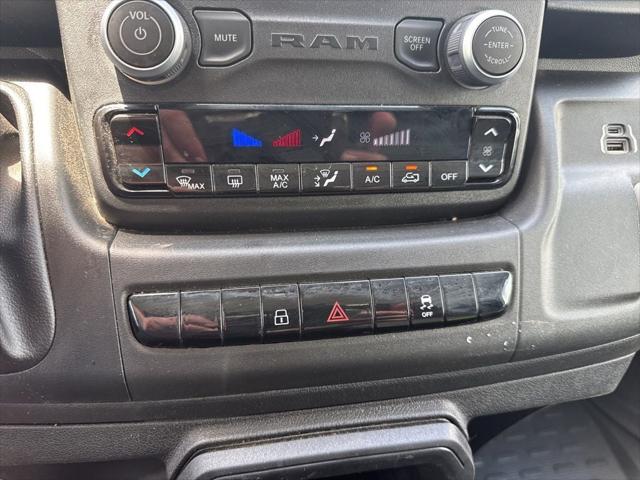 2025 Ram ProMaster 2500 Cargo Van Tradesman Low Roof 136" WB w/Pass Seat